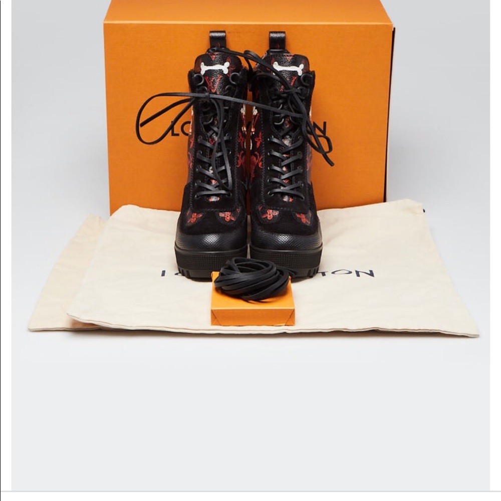 Authentic LV Limited Edition Catogram Canvas Grace Coddington Platform Laureate